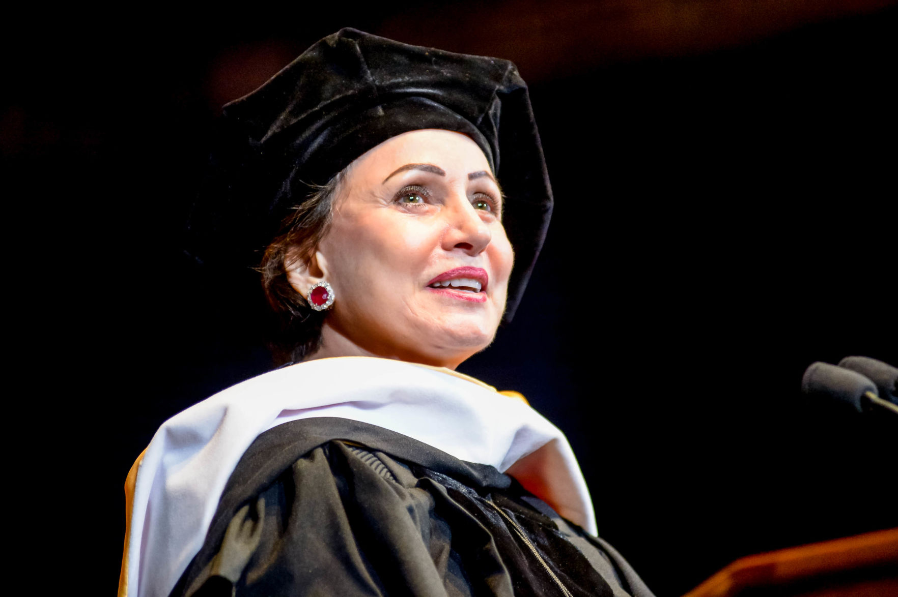 NO.loyolacommencement.051219.76.jpg
